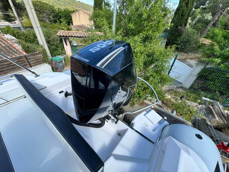 CAYMAN 23 Sport Touring  10
