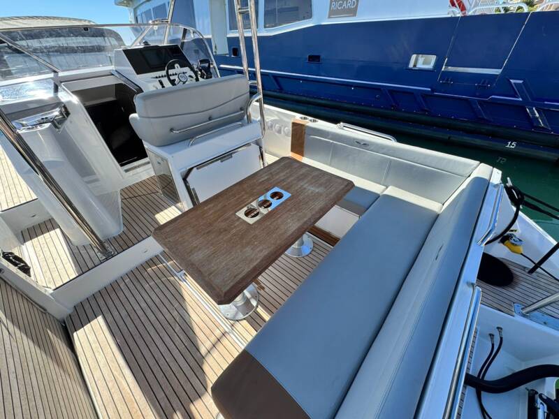 FLYER  9 SUNdeck 2
