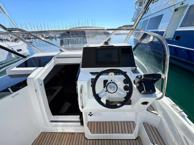 FLYER  9 SUNdeck 3
