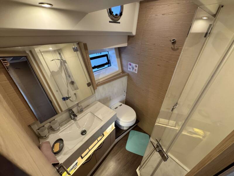 GRAND TRAWLER 62 13