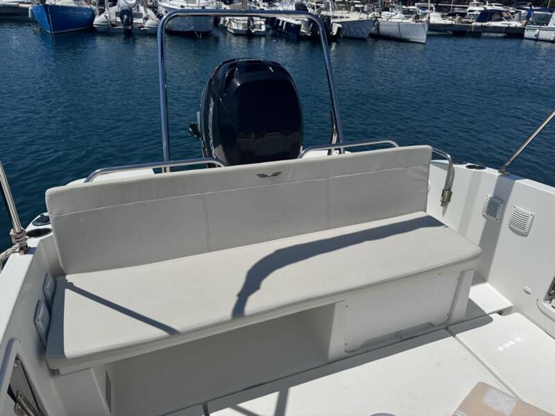 FLYER 8 SUNDECK 5