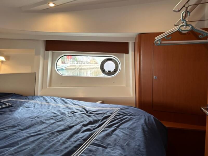 SWIFT TRAWLER 30 13