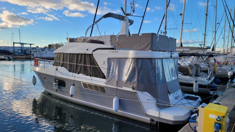 SWIFT TRAWLER 41 FLY 2