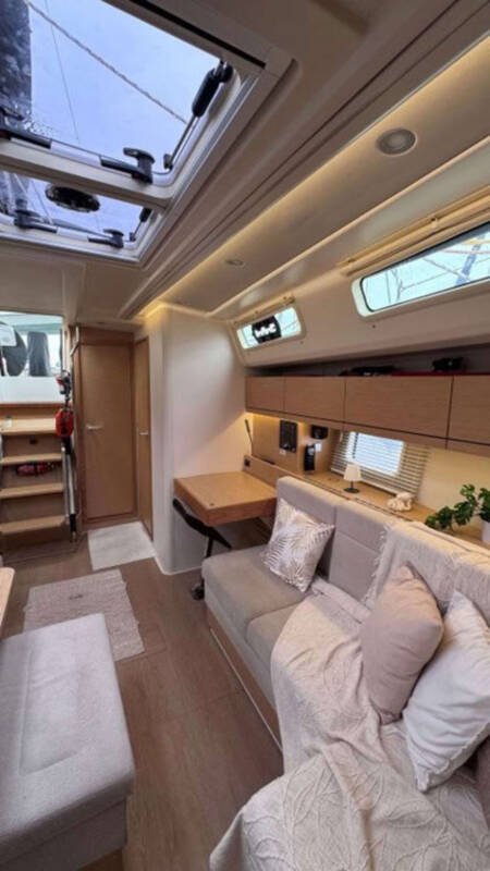 458 12
