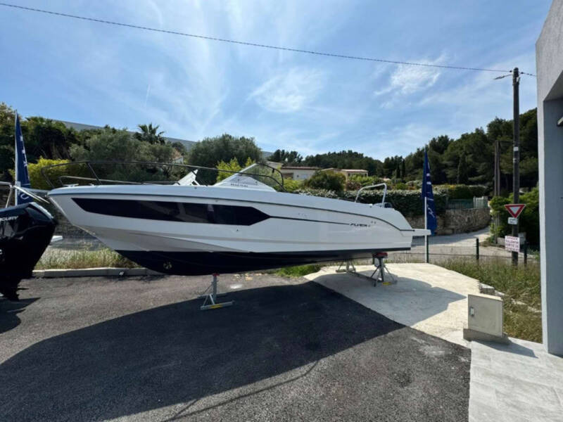 flyer  8 sundeck v2 1