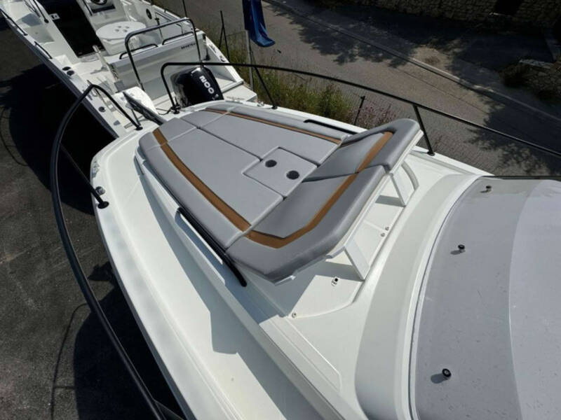 flyer  8 sundeck v2 3
