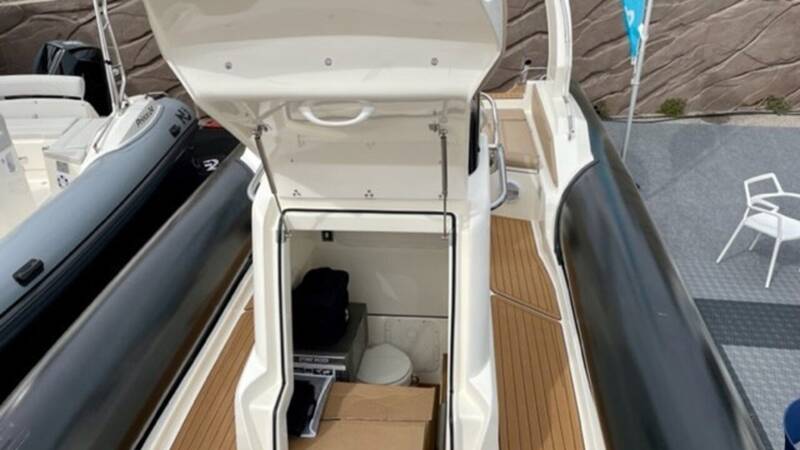 prince 30 dinette 13