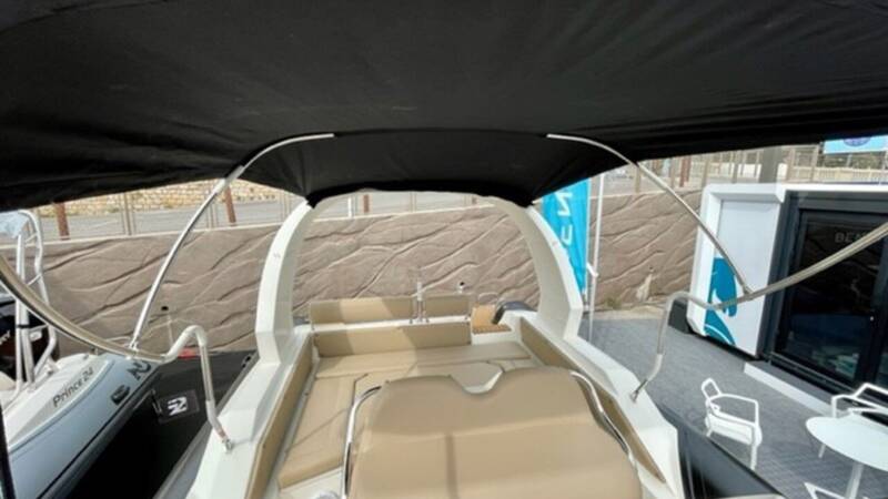 prince 30 dinette 14