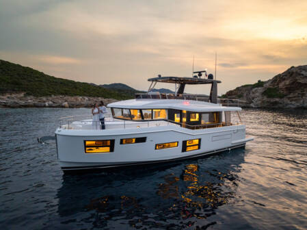 Grand Trawler 63 ext1