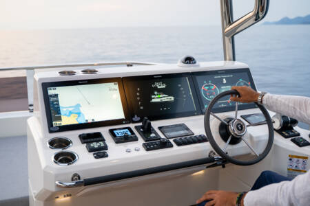 Grand Trawler 63 ext3