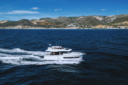 Beneteau_Swift_Trawler_37_ext6