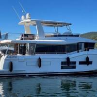 GRAND TRAWLER 62 1