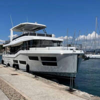GRAND TRAWLER 62 1