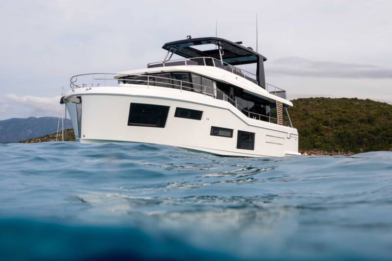 GRAND TRAWLER 63 1