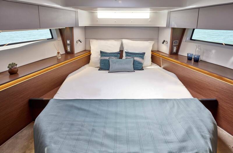 ANTARES 12 COUPE 6