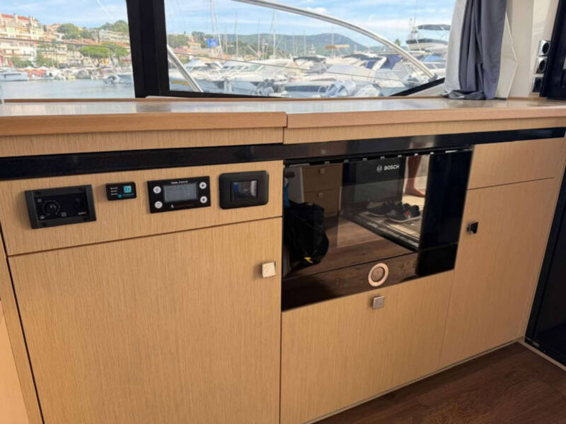 monaco 110 fly 16